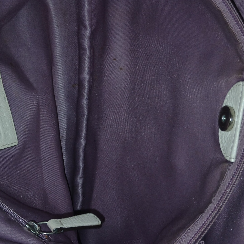 Coach - Picture 9 of 16